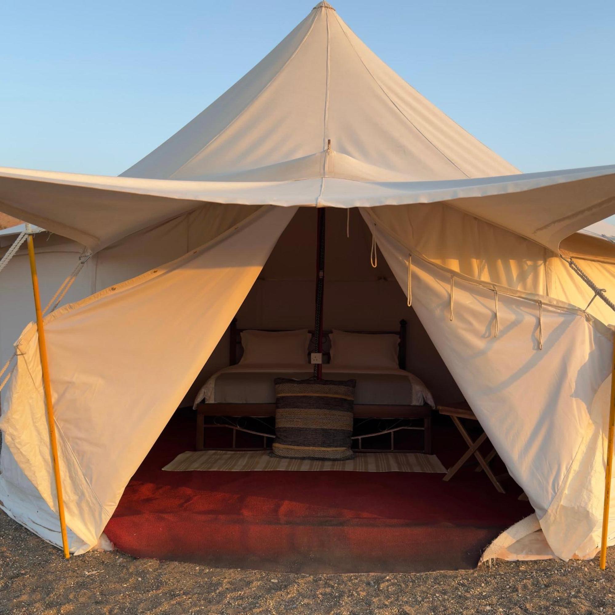 Desert Waves Camp Luxuszelt Badīyah