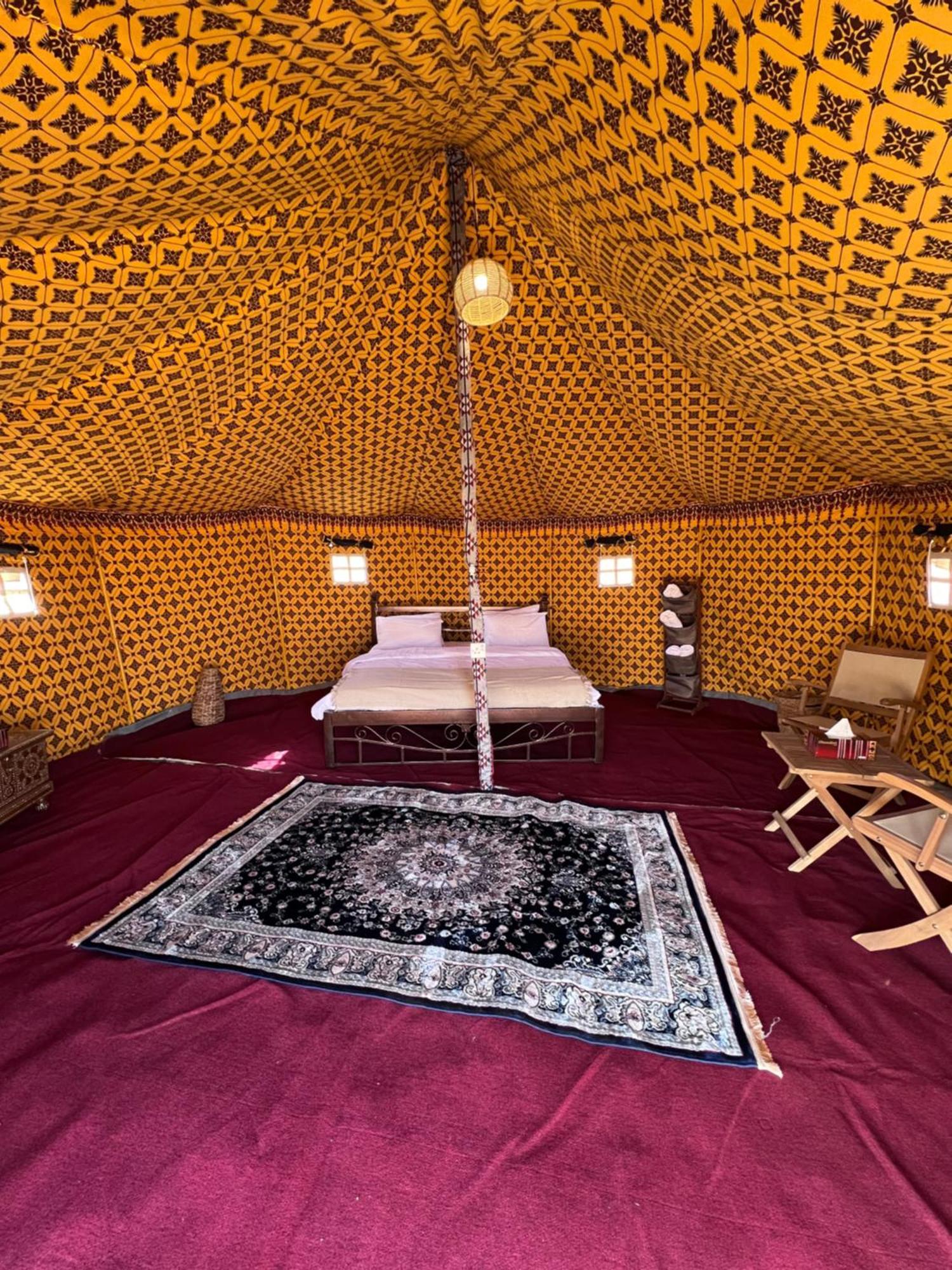 Desert Waves Camp Luxury tent